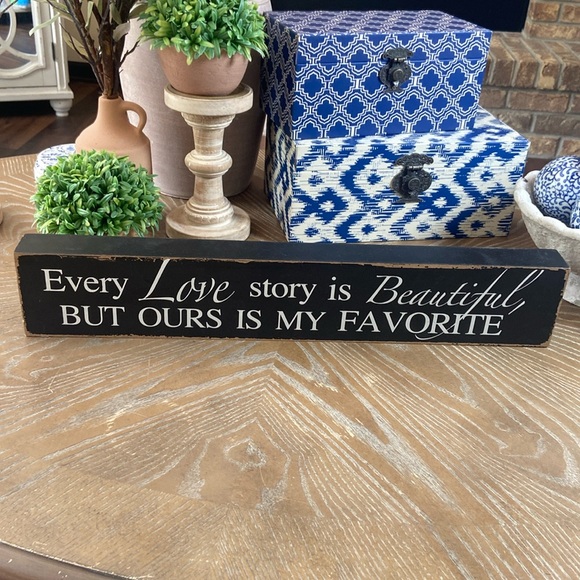 NEW! Shabby Chic Love Story Black Distressed Wood Wall Sign - Picture 7 of 7